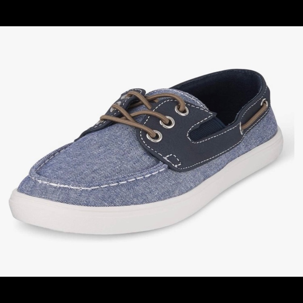 NWT Children’s Place Boys Boat Shoes Size 11